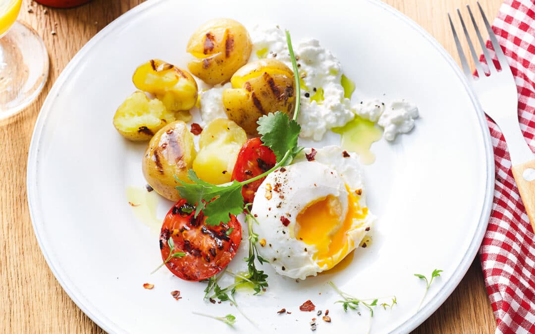 Gegrillte Erdäpfel und Tomaten